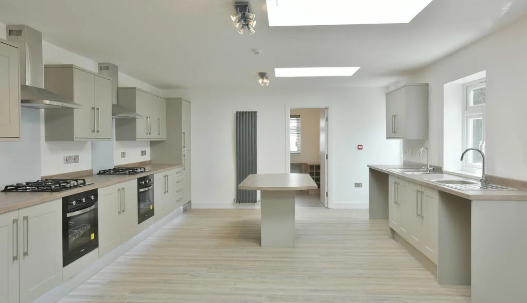 1 bedroom house share for rent