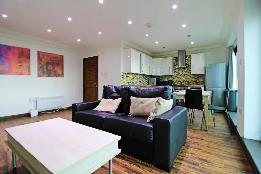 4 bedroom apartment for rent