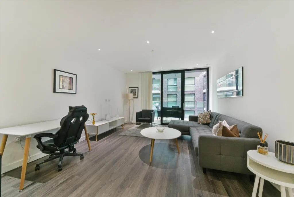 2 bedroom flat for rent