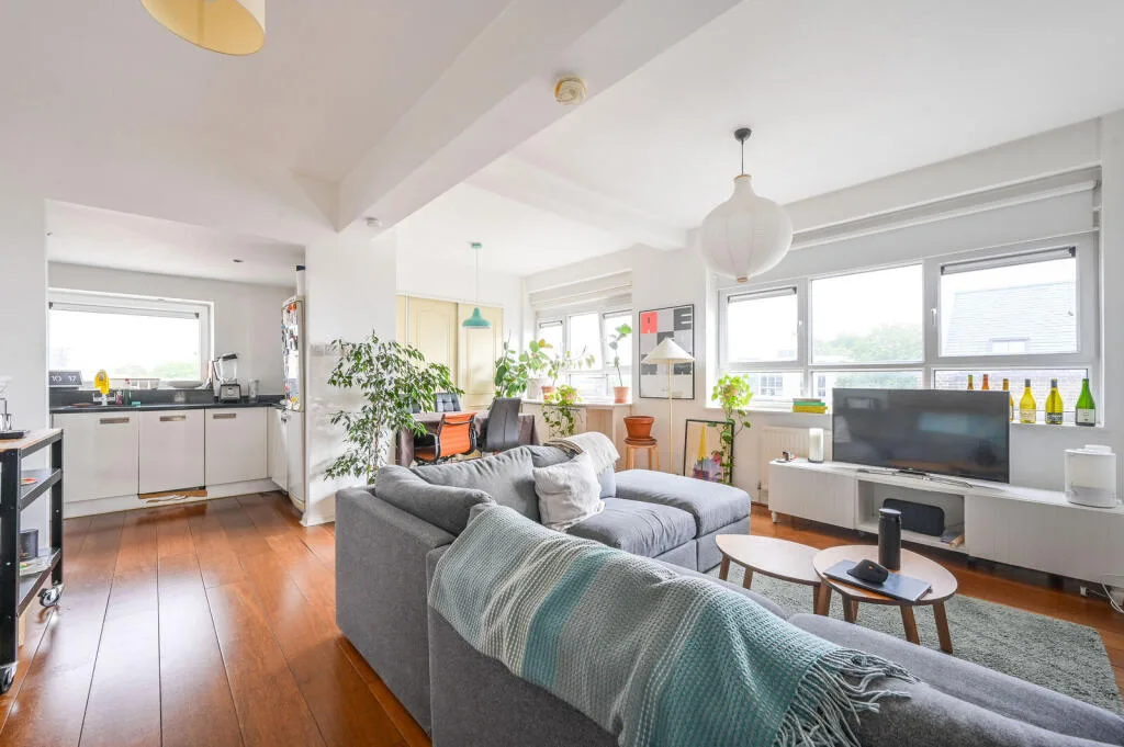 2 bedroom flat for rent