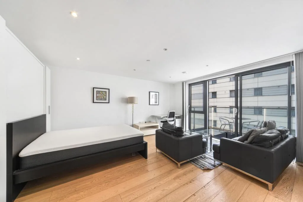 Studio apartment for rent