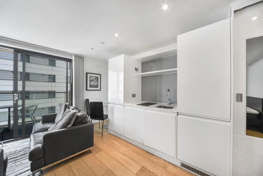 Studio apartment for rent