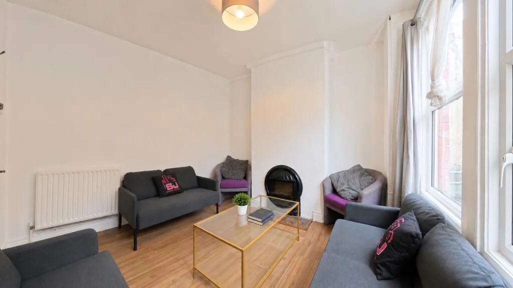 4 bedroom house for rent