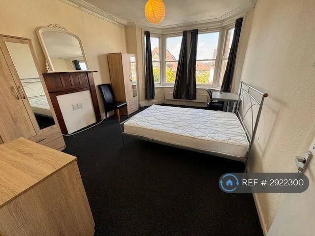 1 bedroom house share for rent