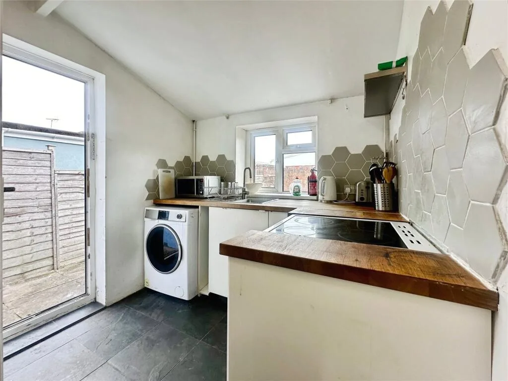 2 bedroom terraced house for rent