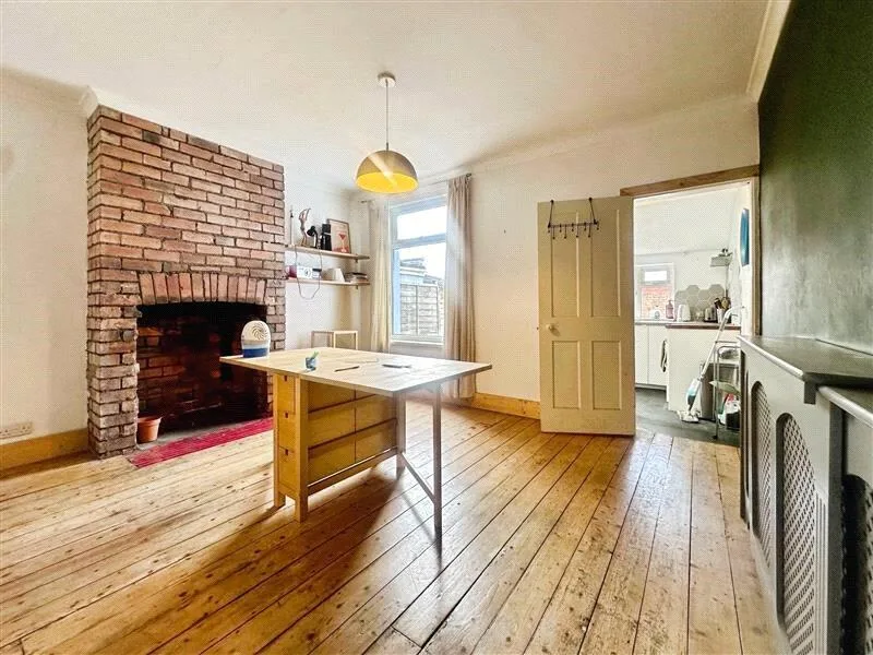 2 bedroom terraced house for rent