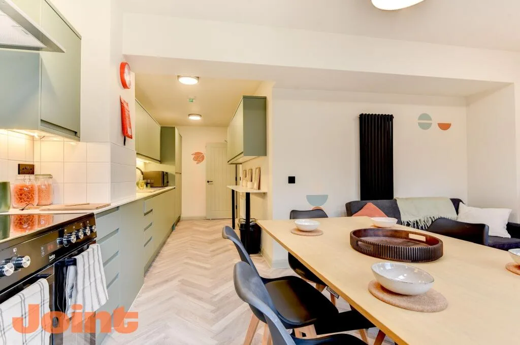 1 bedroom house share for rent