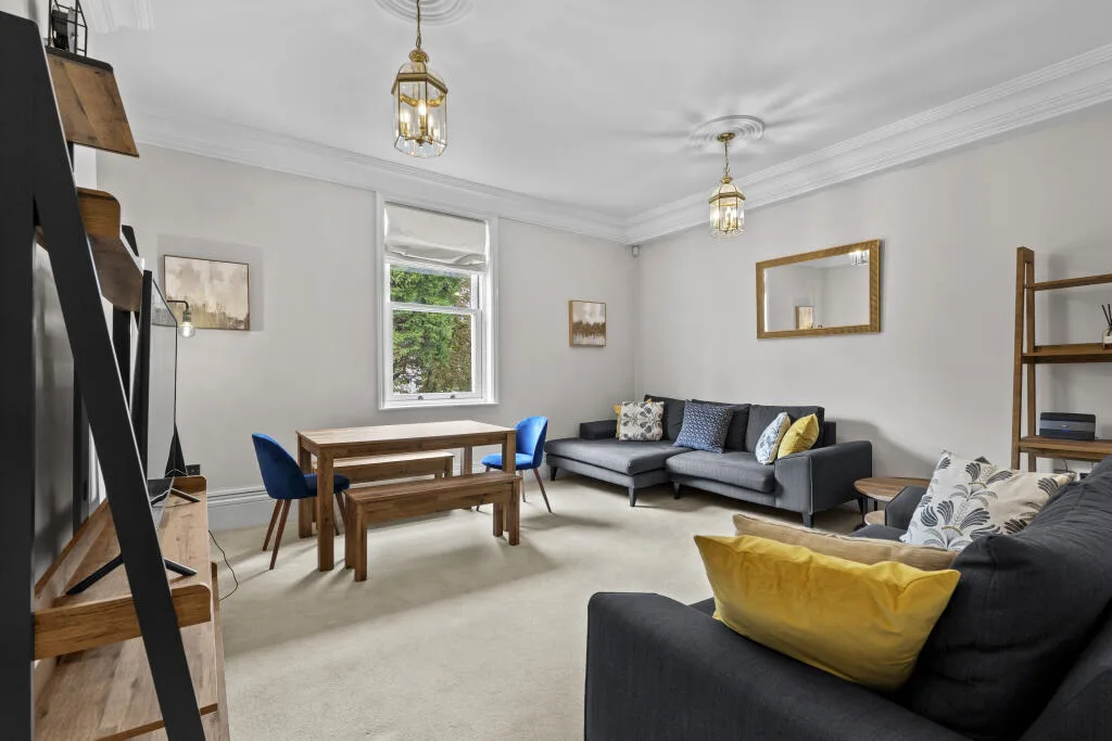 2 bedroom apartment for rent