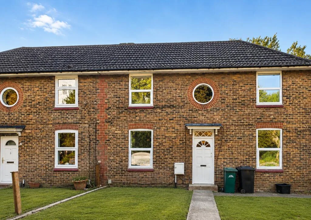 5 bedroom house for rent
