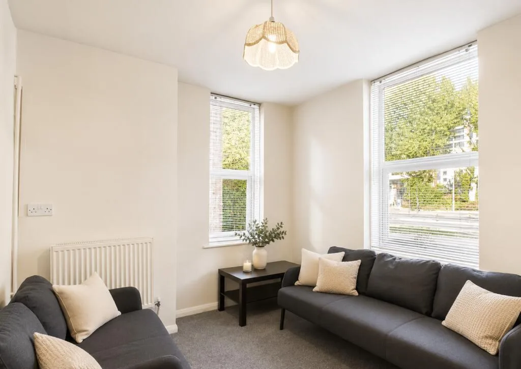5 bedroom house for rent