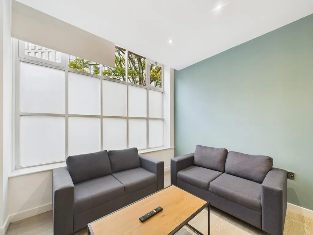 1 bedroom flat share for rent