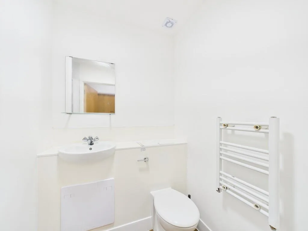1 bedroom flat share for rent