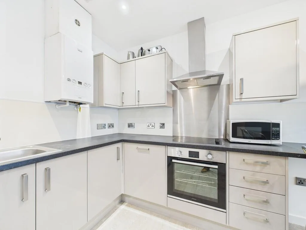 1 bedroom flat share for rent