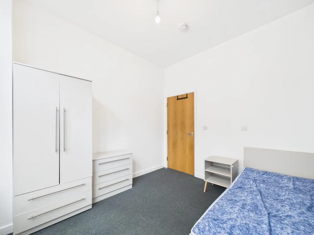 1 bedroom flat share for rent