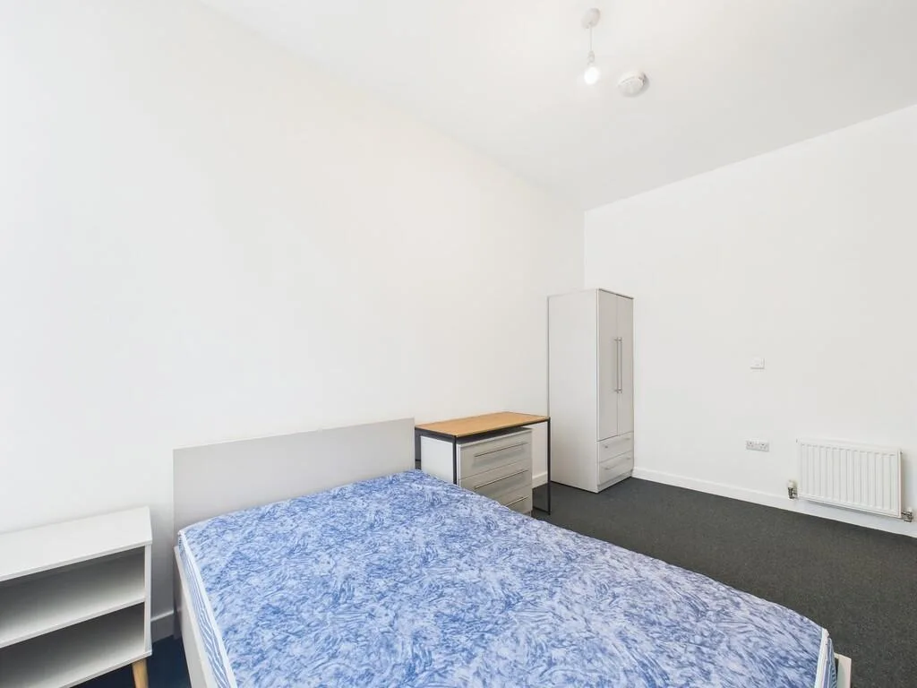 1 bedroom flat share for rent