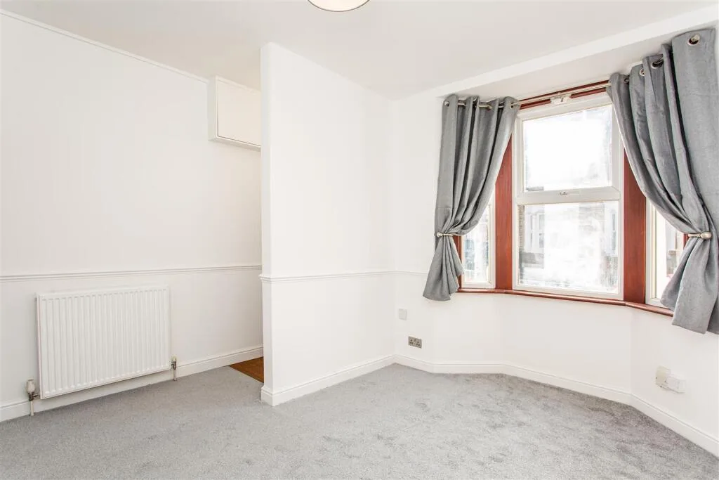 2 bedroom terraced house for rent