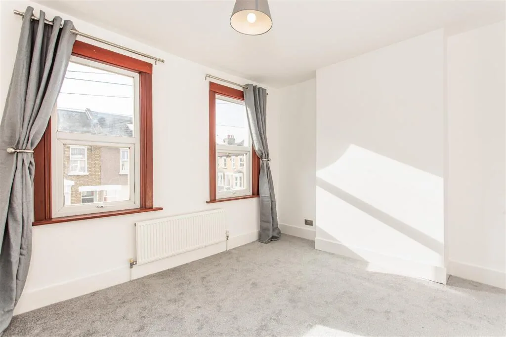 2 bedroom terraced house for rent