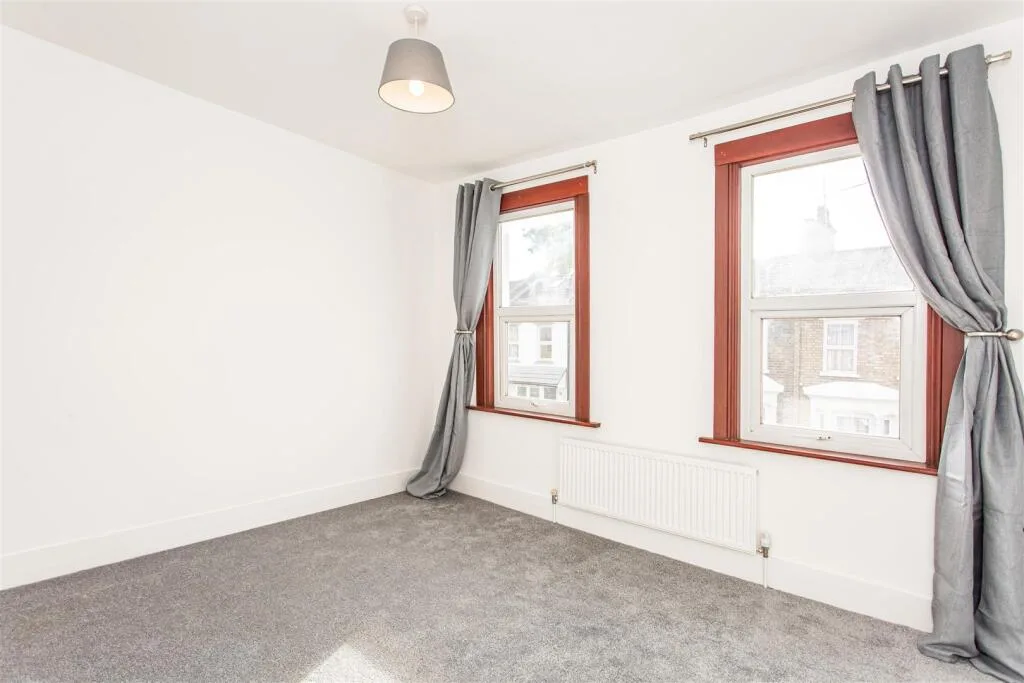 2 bedroom terraced house for rent