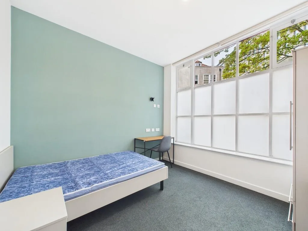 1 bedroom flat share for rent