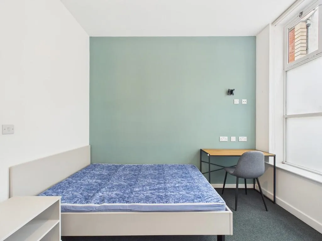 1 bedroom flat share for rent