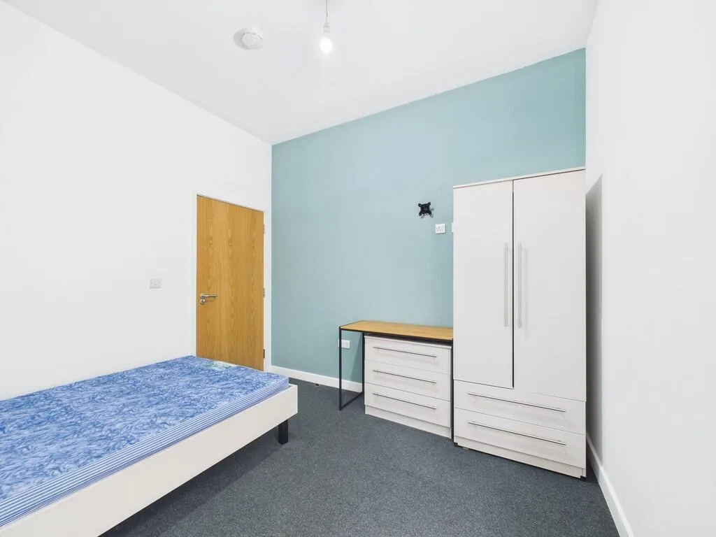 1 bedroom flat share for rent