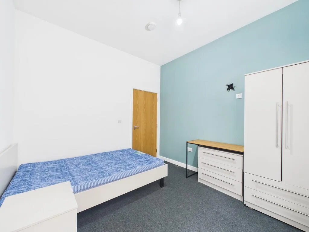 1 bedroom flat share for rent