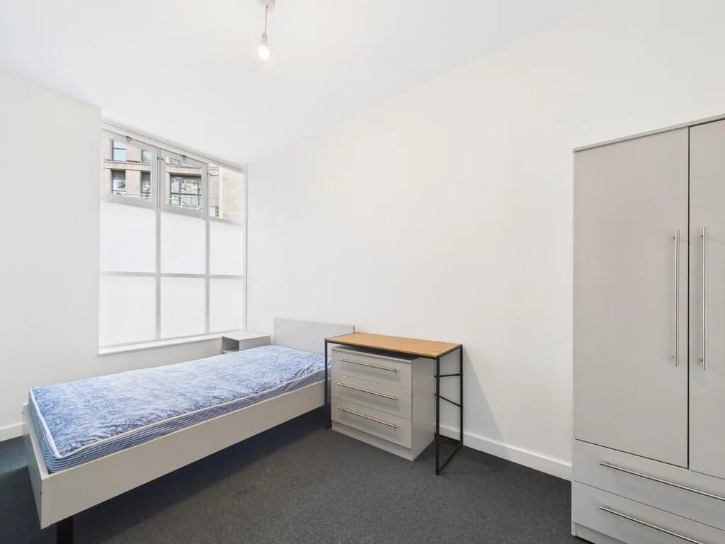 1 bedroom flat share for rent