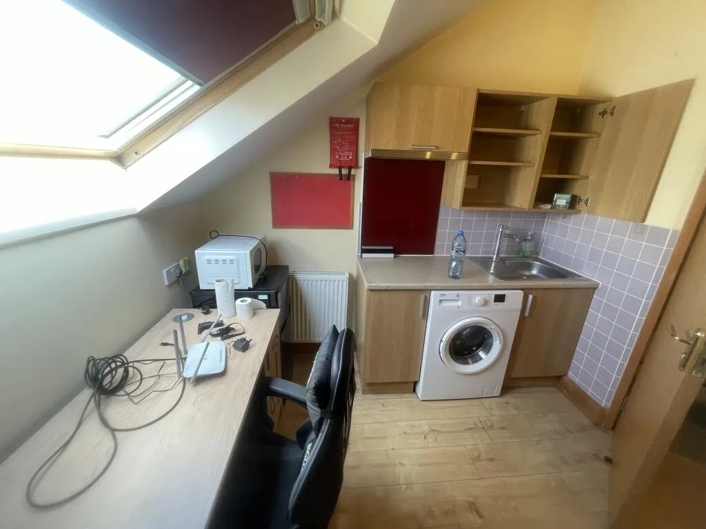 Studio flat for rent