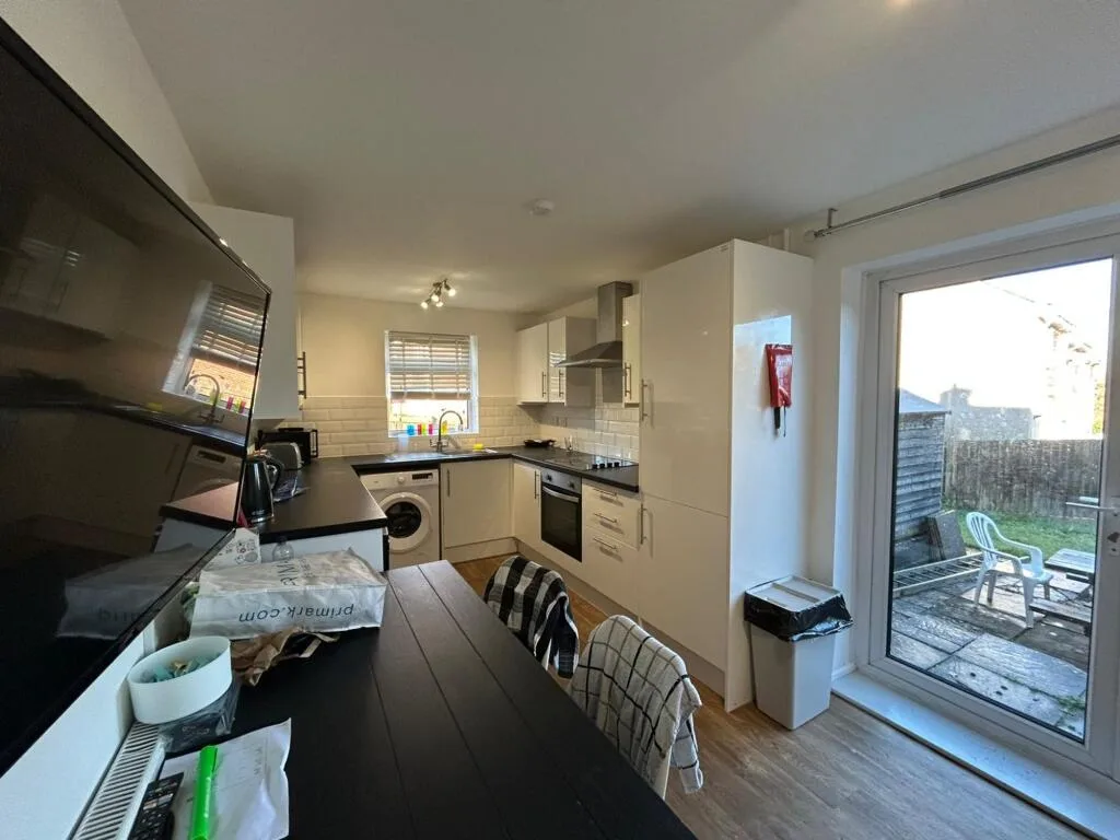 1 bedroom end of terrace house for rent