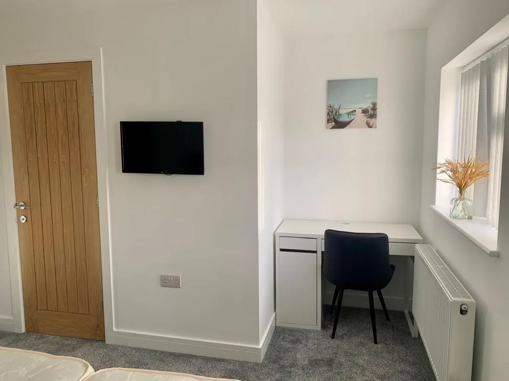 1 bedroom house share for rent