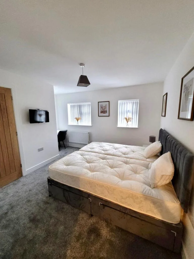 1 bedroom house share for rent