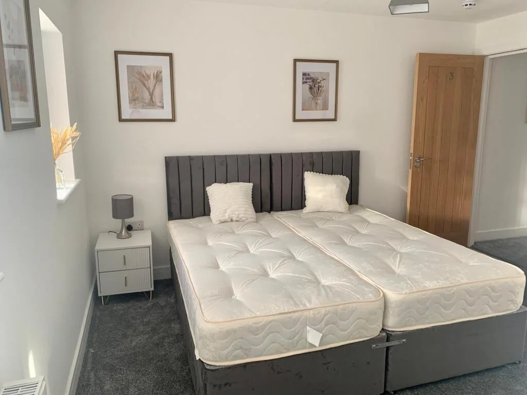 1 bedroom house share for rent