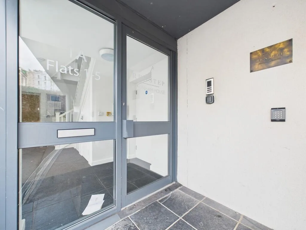 1 bedroom flat share for rent
