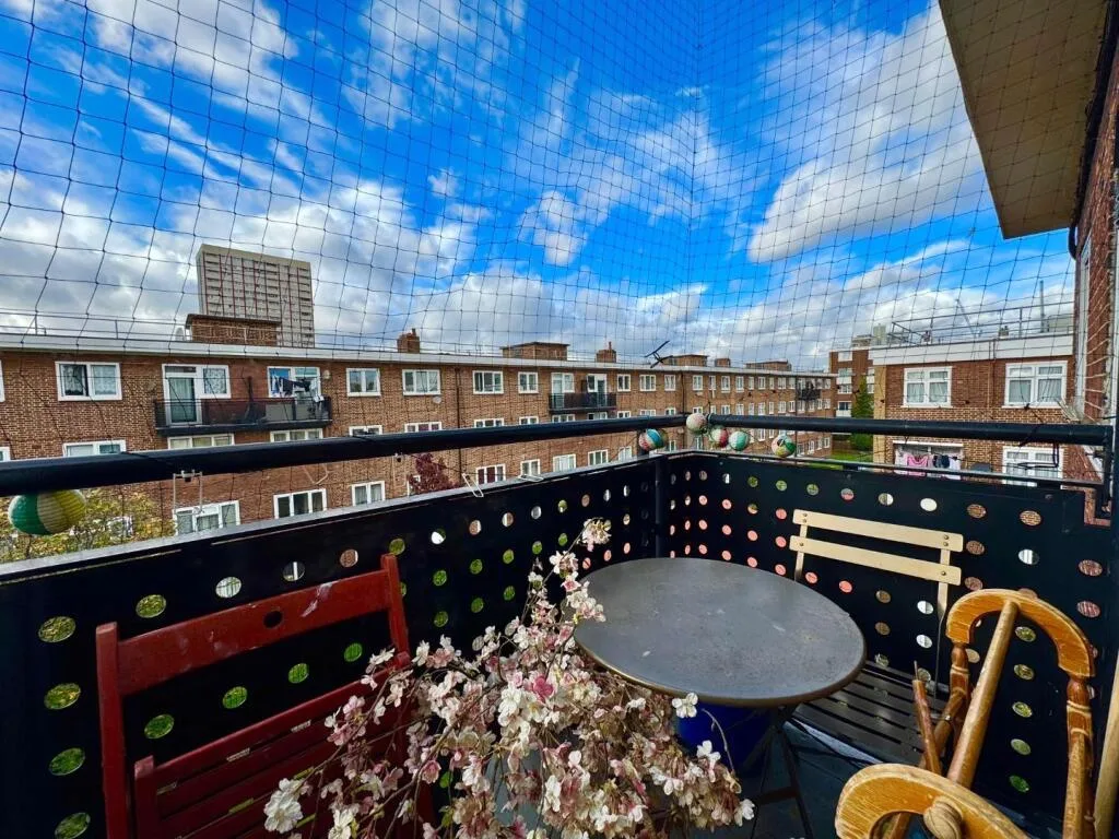 1 bedroom house share for rent