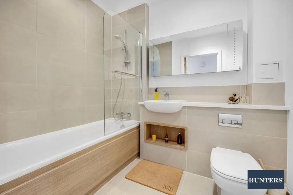 2 bedroom flat for rent