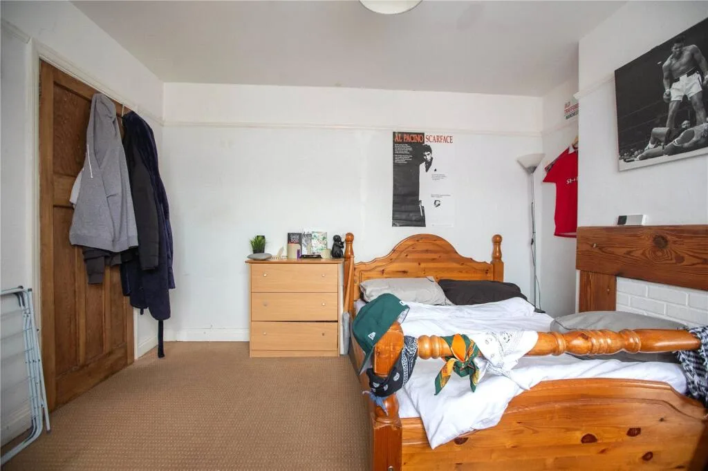 3 bedroom end of terrace house for rent