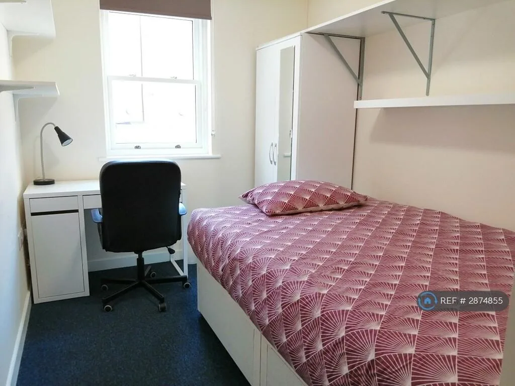 1 bedroom flat share for rent