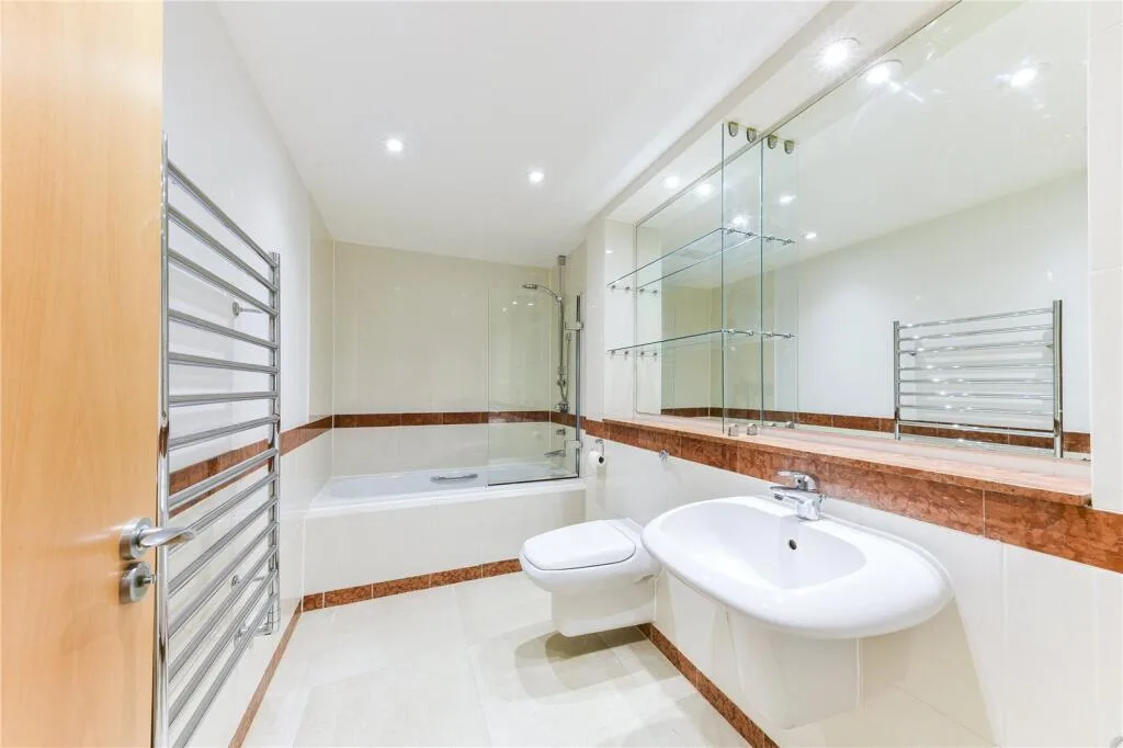 3 bedroom apartment for rent
