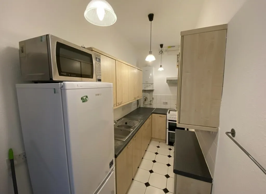 3 bedroom flat for rent