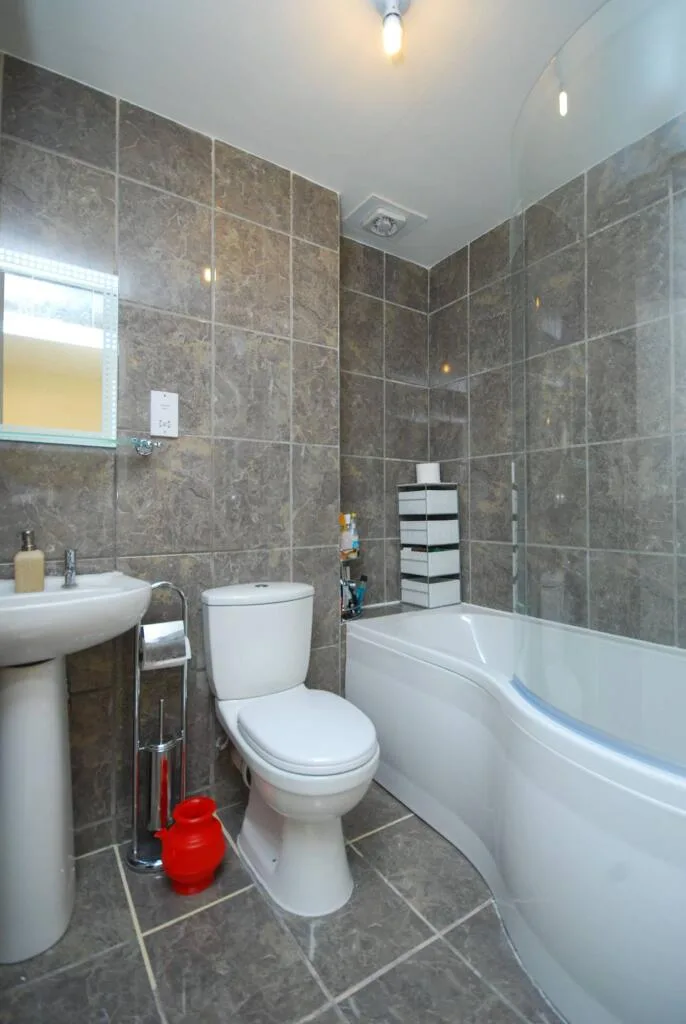 4 bedroom terraced house for rent