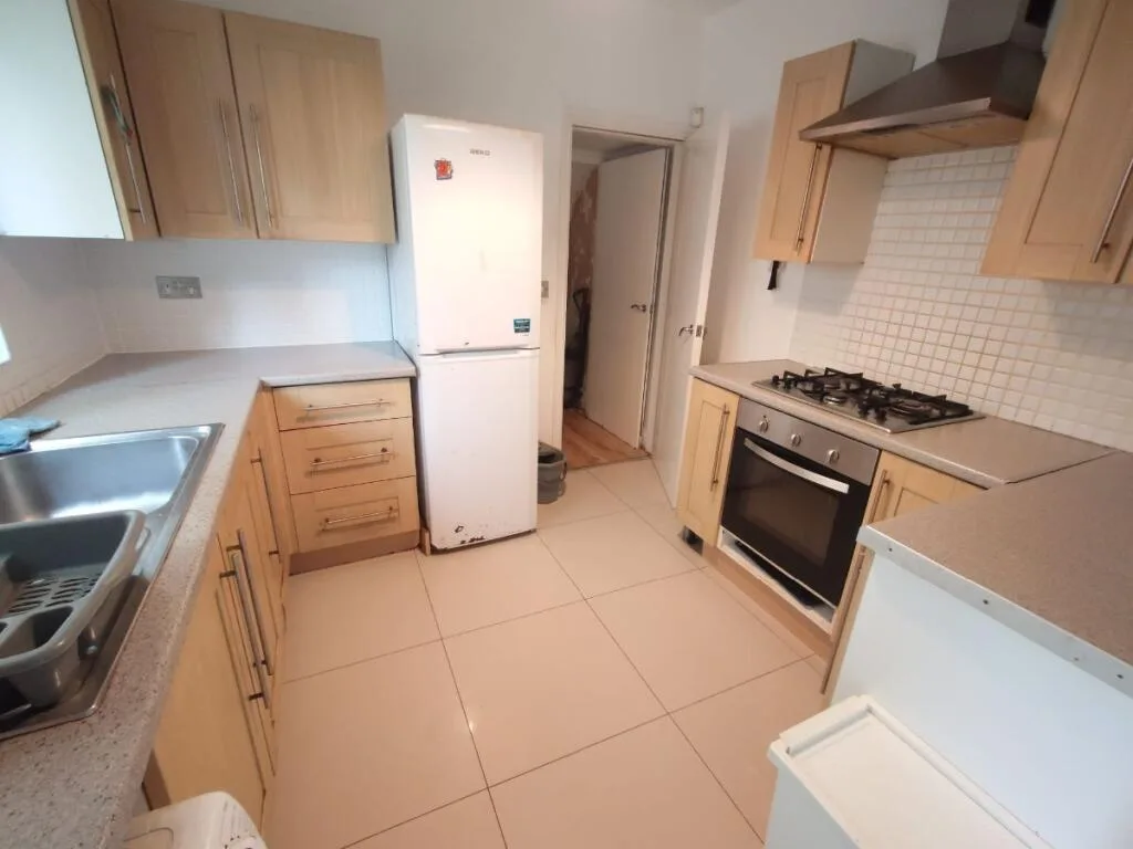 4 bedroom terraced house for rent