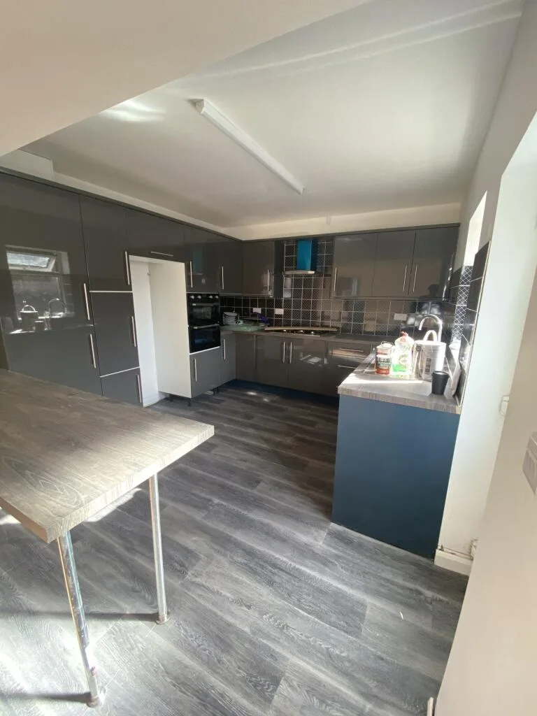 1 bedroom flat share for rent