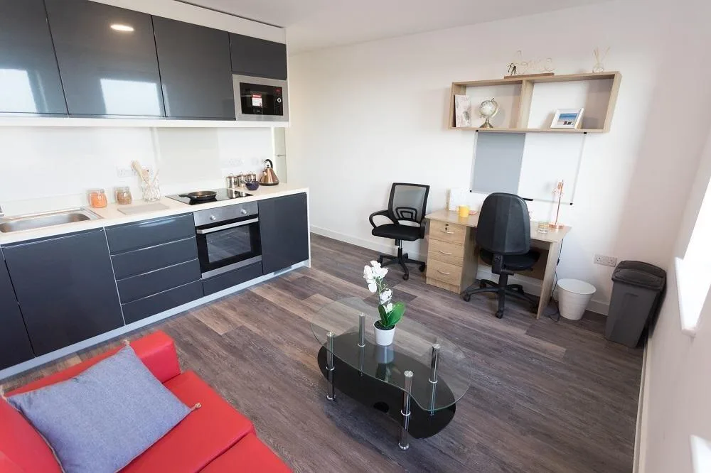 1 bedroom private hall for rent