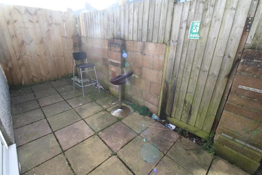 1 bedroom house for rent