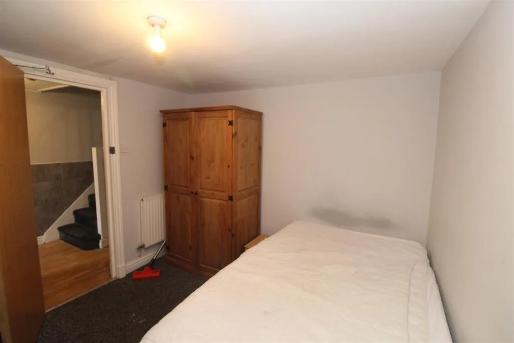 1 bedroom house for rent
