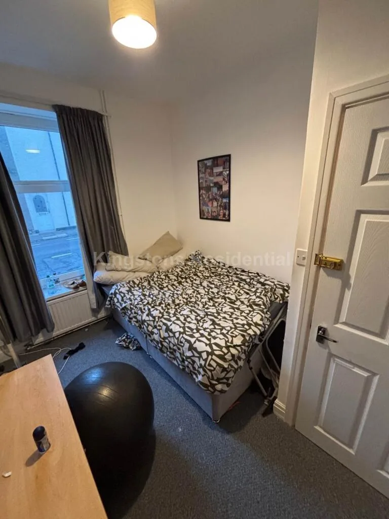 4 bedroom terraced house for rent