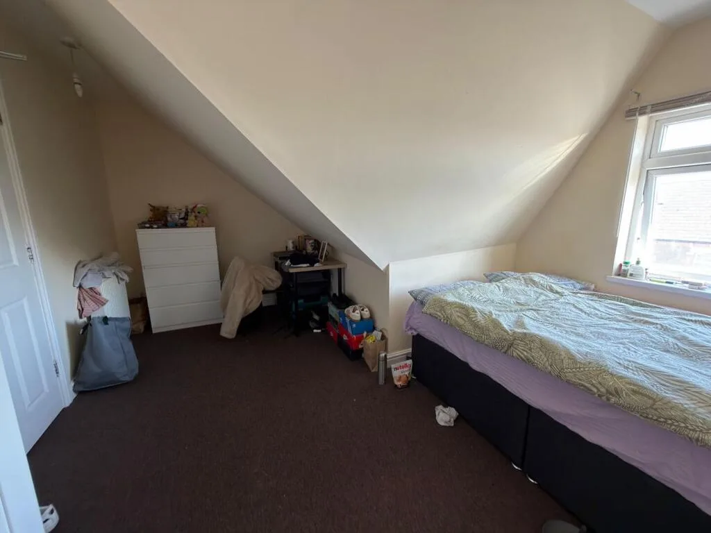 4 bedroom flat for rent