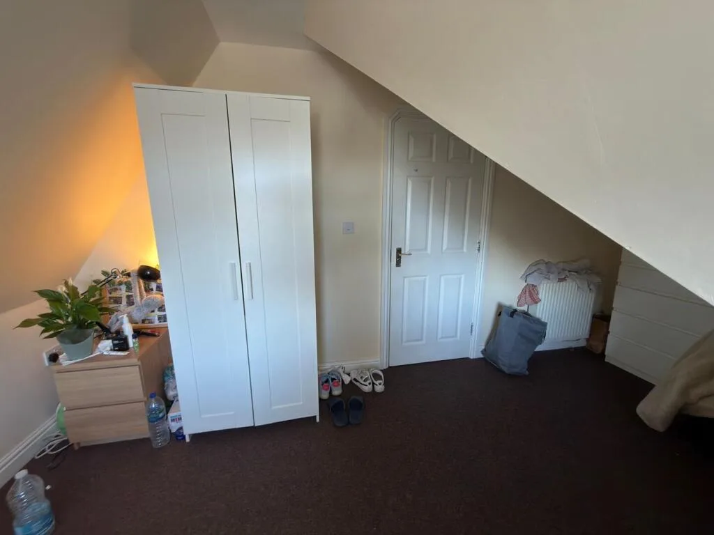 4 bedroom flat for rent