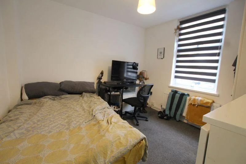 4 bedroom terraced house for rent