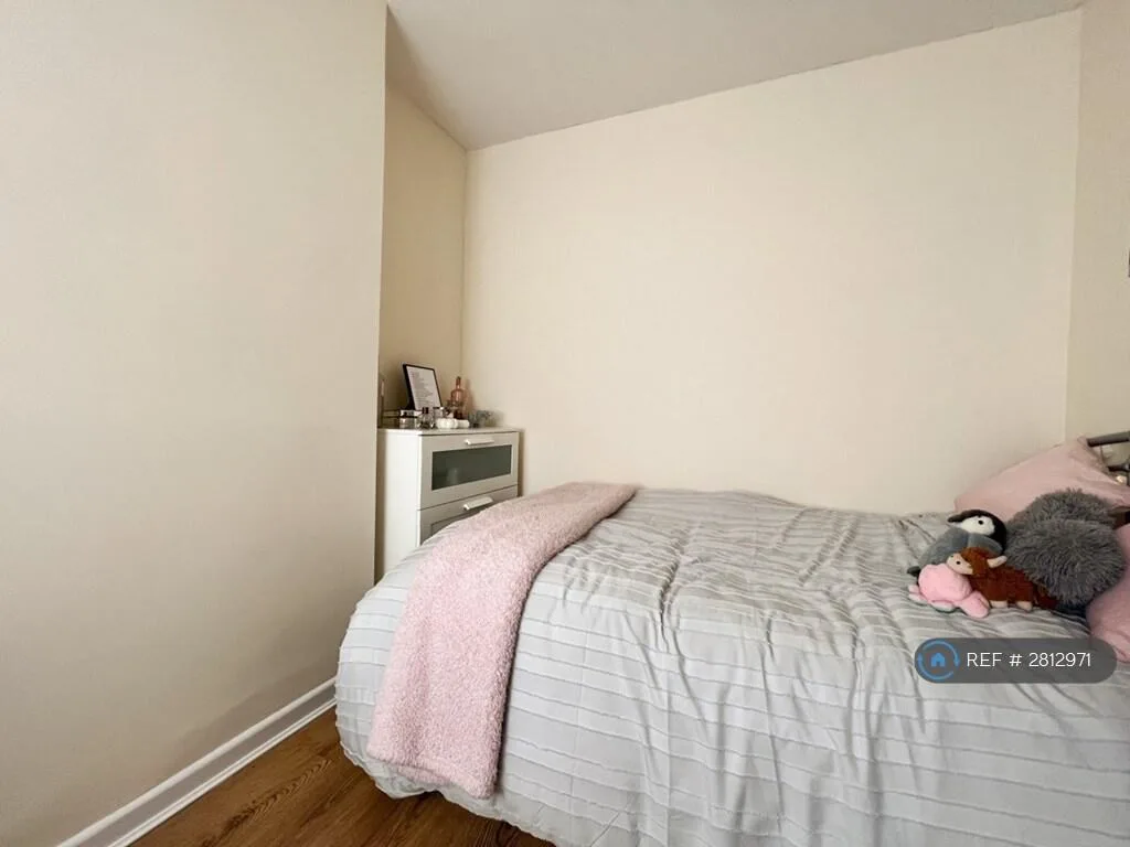 4 bedroom terraced house for rent